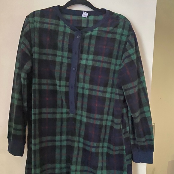Old Navy Fleece Plaid Pajama Long Sleeve Shorts Romper Onesie - Picture 1 of 3